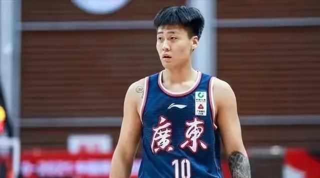 北京时间4:00欧冠A组第六轮，曼联主场迎战拜仁。